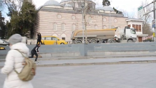 Cadde.Cadde.Istanbul.BL.05.Besiktas.EXXEN.1080p.WebRip.x264.AAC.TORK.mkv_snapshot_03.49.716.jpg