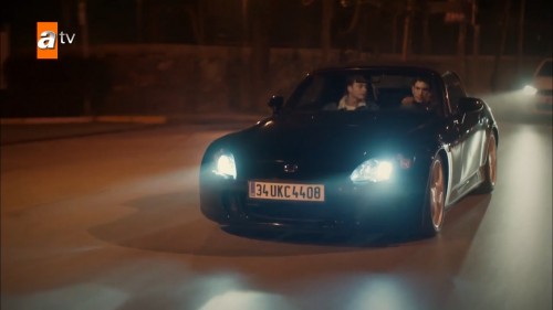 Kardeslerim.BL.10.WEBRip.720p.AC3.by.cideli37.TORK.mkv_snapshot_02.05.10.365.jpg
