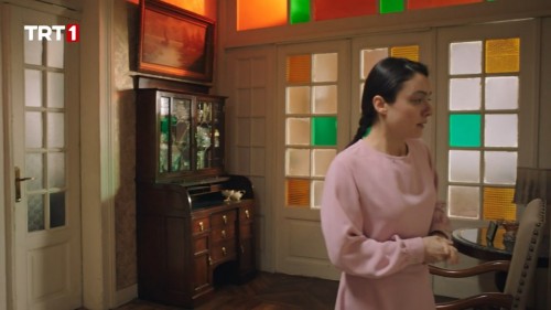Masumlar.Apartmani.BL.33.WEBRip.720p.AC3.by.cideli37.TORK.mkv_snapshot_01.22.47.366.jpg