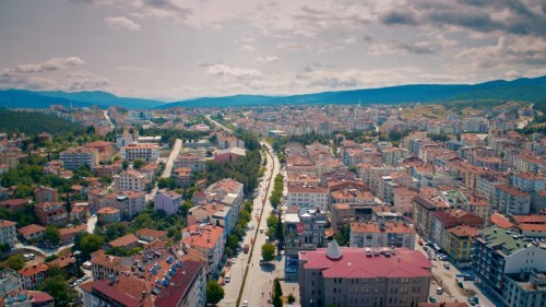Nasipse.Olur.2020.NF.1080p.WEB-DL.x264.AC3.TR.TORK.mkv_snapshot_00.15.30.175.jpg