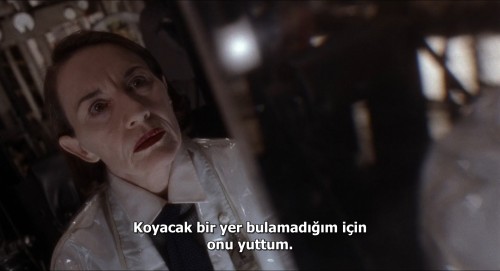 12.Maymun.Twelve.Monkeys.1995.1080p.BluRay.X264.DD5.1.DUAL.TR-ENG.TORK.mkv_snapshot_00.41.10.250.jpg