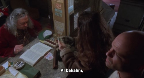 12.Maymun.Twelve.Monkeys.1995.720p.BluRay.X264.DD5.1.DUAL.TR-ENG.TORK.mkv_snapshot_01.35.32.635.jpg