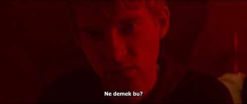 Ex.Makina.Ex.Machina.2014.BluRay.1080p.x264.DD5.1.E.AC3.DUAL.TR-ENG.TORK.mkv_snapshot_01.27.05.538.jpg