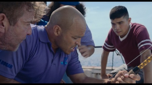 Mavi.Mucize.Blue.Miracle.2021.NF.1080p.WEB-DL.x264.DD5.1-E.AC3.DUAL.TR-ENG.TORK.mkv_snapshot_01.22.54.171.jpg