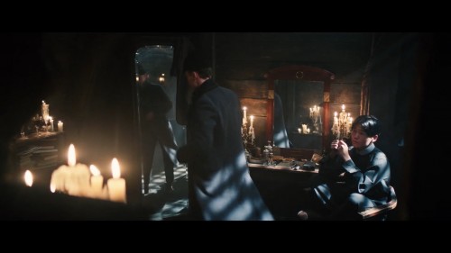 Gumus.Patenler.2020.NF.1080p.WEB-DL.x264.DD5.1-E.AC3.DUAL.TR-ENG.TORK.mkv_snapshot_00.41.24.816.jpg