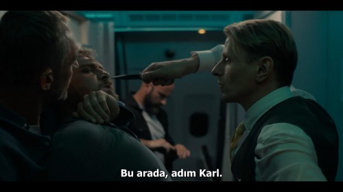 Kizil.Gokler.Blood-Red.Sky.2021.NF.1080p.WEB-DL.x264.DD5.1-E.AC3.DUAL.TR-ENG.TORK.mkv_snapshot_00.22.54.418.jpg