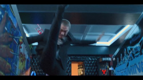 Emekli.Ajan.2021.NF.1080p.WEB-DL.x264.DD5.1-E.AC3.DUAL.TR-ENG.TORK.mkv_snapshot_01.33.39.042.jpg
