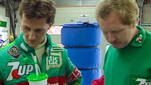 Schumacher.2021.NF.1080p.WEB-DL.x264.DD5.1.E.AC3.DUAL.TR-ENG.TORK.mkv_snapshot_00.04.34.052.jpg
