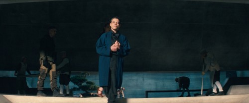 No.Time.to.Die.2021.TRSub.720p.WEB-DL.DDP5.1.Atmos.x264.TORK.mkv_snapshot_01.56.16.970.jpg