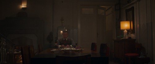 Undergods.2020.720p.BluRay.DUAL.DTSAC3.TR-ENG.x264.TORK.mkv_snapshot_00.25.51.125.jpg