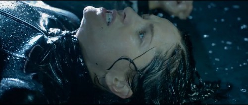 The.Matrix.Resurrections.2021.WEBRip.720p.x264-DD5.1-E.AC3.TR.ALTYAZI.TORK.mkv_snapshot_00.04.51.934.jpg