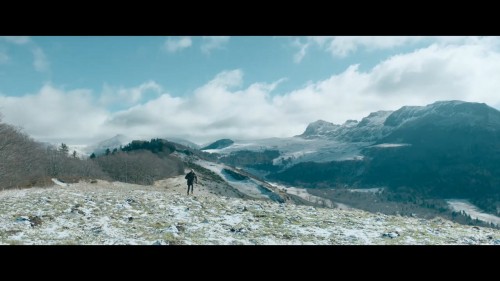 Vickynin.Gizemli.Dostu.2021.NF.720p.WEB-DL.DD5.1.E.AC3.DUAL.TR-ENG.TORK.mkv_snapshot_01.02.59.994.jpg