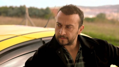 Leyla.ile.Mecnun.S02BL02.EXXEN.1080p.WEBRip.x264.AC3.TORK.mkv_snapshot_01.25.731.jpg
