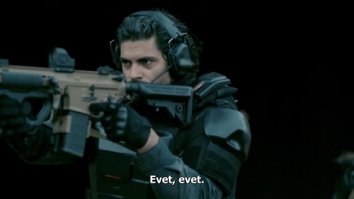 Boru.2039.S01BL02.WEBRip.1080p.AC3.TR.TORK.mkv_snapshot_46.32.963.jpg