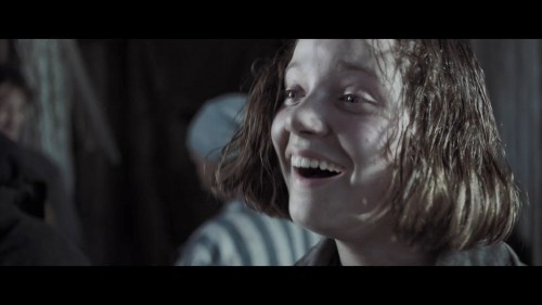Can-Dostum-Anne-Frank-2021.WEB-DL.720p.x264.DD5.1.E.AC3.DUAL.TR-ENG.TORK.mkv_snapshot_00.42.32.038.jpg