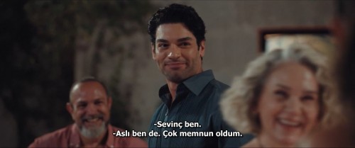 Ask.Taktikleri.2022.NF.720p.WEB-DL.x264.DD5.1.E.AC3.DUAL.TR-ENG.TORK.mkv_snapshot_00.44.25.192.jpg