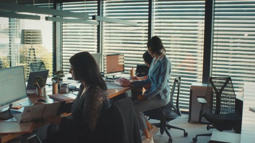 Hayaller.ve.Hayatlar.S01BL02.WEBRip.1080p.AC3.TR.TORK.mkv_snapshot_30.14.488.jpg
