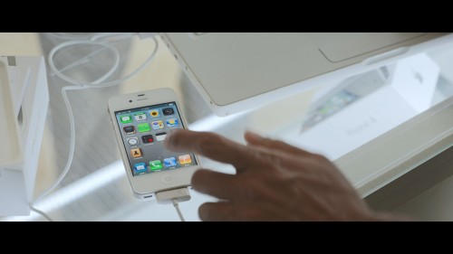 Bay.Harriganin.Telefonu.2022.NF.WEB-DL.1080p.x264.DD5.1.E-AC3.DUAL.TR-ENG.TORK.mkv_snapshot_01.12.54.000.jpg