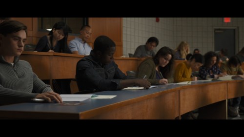 Bay.Harriganin.Telefonu.2022.NF.WEB-DL.1080p.x264.DD5.1.E-AC3.DUAL.TR-ENG.TORK.mkv_snapshot_01.26.36.000.jpg