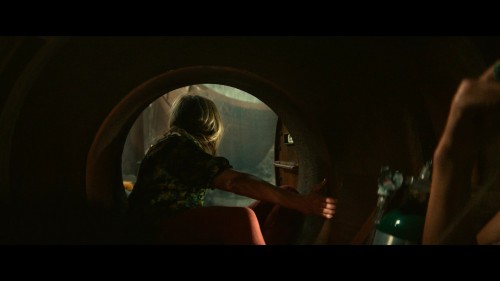 Sessiz.Bir.Yer.2.2020.NF.WEB-DL.1080p.x264.AC3.DUAL.TR-ENG.TORK.mkv_snapshot_01.22.12.745.jpg
