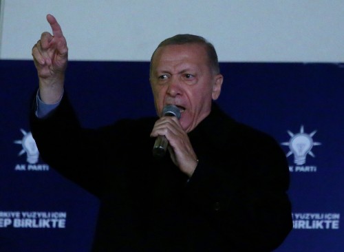 Erdoğan'dan gençlere sosyal medyadan mesaj