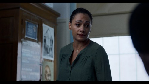 A.Thousand.and.One.2023.AMZN.WEB-DL.1080p.x264.DD5.1.AC3.DUAL.TR-ENG.TORK.mkv_snapshot_01.22.05.306.jpg