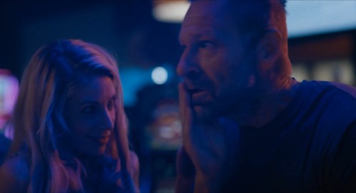 Karanlikta.Gurleyen.Rumble.Through.the.Dark.2023.AMZN.WEB-DL.m1080p.x264.AC3.DUAL.TR-ENG.TORK.mkv_snapshot_00.08.05.843.jpg