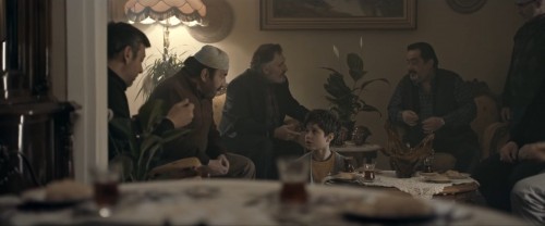 Maske.Nezaketle.Tebessum.2023.WEBRip.1080p.x264.AAC.TR.TORK.mkv_snapshot_00.30.40.743.jpg