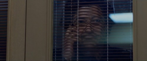 Maske.Nezaketle.Tebessum.2023.WEBRip.1080p.x264.AAC.TR.TORK.mkv_snapshot_01.25.53.304.jpg