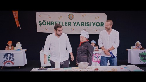 Sohretler.Okulu.2022.WEBRip.1080p.x264.AAC.TR.TORK.mkv_snapshot_01.04.07.490.jpg
