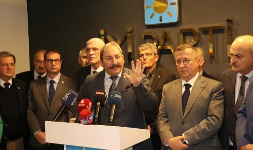 tolga-akalin-dan-ridvan-uz-un-ihracina-tepki-bu-tutum-saray-zihniyetine-iyi-parti-nezdinde-mevzi-kazandirmistir-3883.jpg
