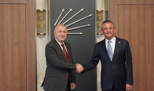 umit-ozdag-ve-ozgur-ozel-gorusmesi-basladi-7024.jpg