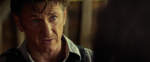 The.Gunman.720p.3.jpg