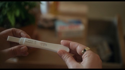 Kinda.Pregnant.2025.NF.WEB-DL.1080p.H264.DD5.1.Atmos.E-AC3.DUAL.TORK.mkv_snapshot_00.02.34.717.jpg