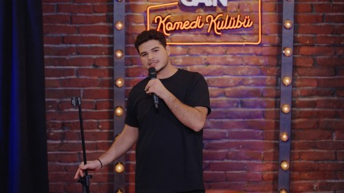 Komedi.Kulubu.S02E07.Bolum07.1080p.WEB-DL.AC3.H264-TORK.mkv_snapshot_21.18.208.jpg