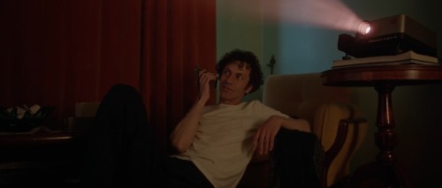 Apartman.Boslugu.2023.MUBI.WEBRip.4K.2160p.H264.AAC.TR.TORK.mkv_snapshot_13.00.534.jpg