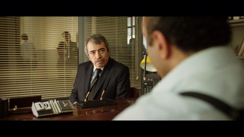 Celal.Tan.ve.Ailesinin.Asiri.Acikli.Hikayesi.2011.WEBRip.1080p.x264.AAC.TORK.mkv_snapshot_00.55.52.595.jpg