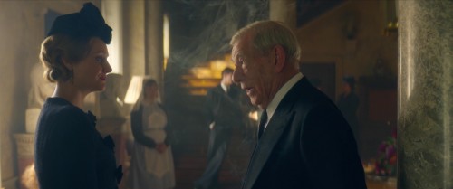 The.Critic.1080p.5.jpg