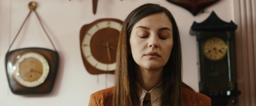 Eflatun-2017-AMZN-WEB-DL-1080p-H264-DD5.1-E-AC3-TORK.mkv_snapshot_00.04.22.854.jpg
