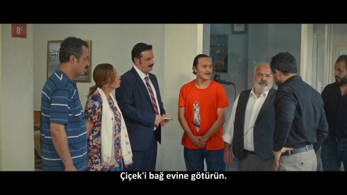 Genis.Aile.4.Cevahir.Ulvi.2024.NF.1080p.WEB-DL.H264.DD5.1.E.AC3.TORK.mkv_snapshot_00.22.06.438.jpg