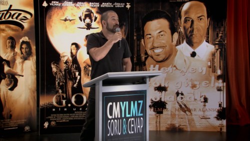 CMYLMZ.Soru.Cevap.2010.AMZN.WEB-DL.1080p.H264.E-AC3.TORK-.mkv_snapshot_01.24.50.345.jpg