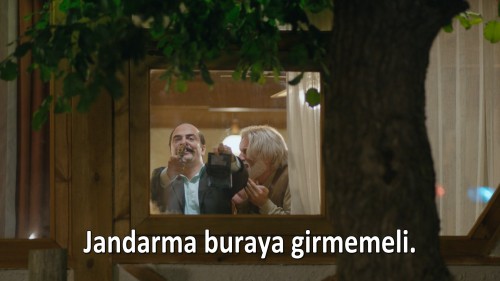 Dugun.Dernek.2013.AMZN.WEB-DL.1080p.H264.DD5.1.E-AC3.TORK.mkv_snapshot_01.19.52.594.jpg