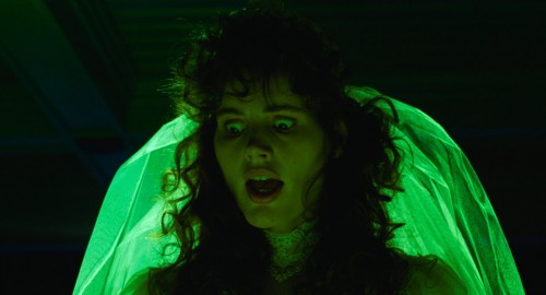 BeetleJuice.1988.MAX.WEBRip.1080p.H264.DD5.1.E-AC3.TRIPLE.TORK.mkv_snapshot_01.15.32.994.jpg