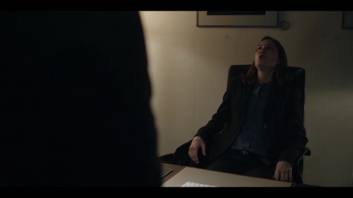 Blackout.S01.4.jpg