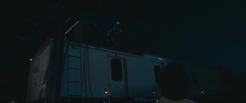 September.1080p.4.jpg