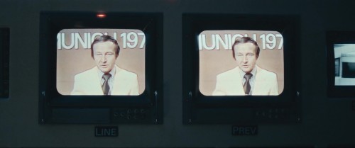 September.m1080p.3.jpg