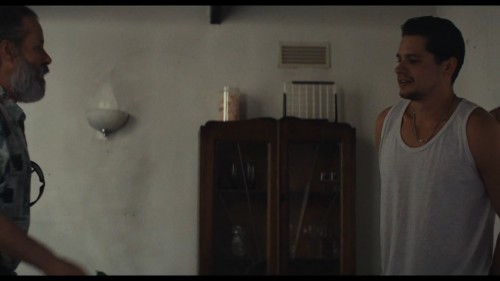 Inside.2024.WEBRip.1080p.x264.AAC.DUAL.TR-ENG.TORK.mkv_snapshot_01.03.39.152.jpg